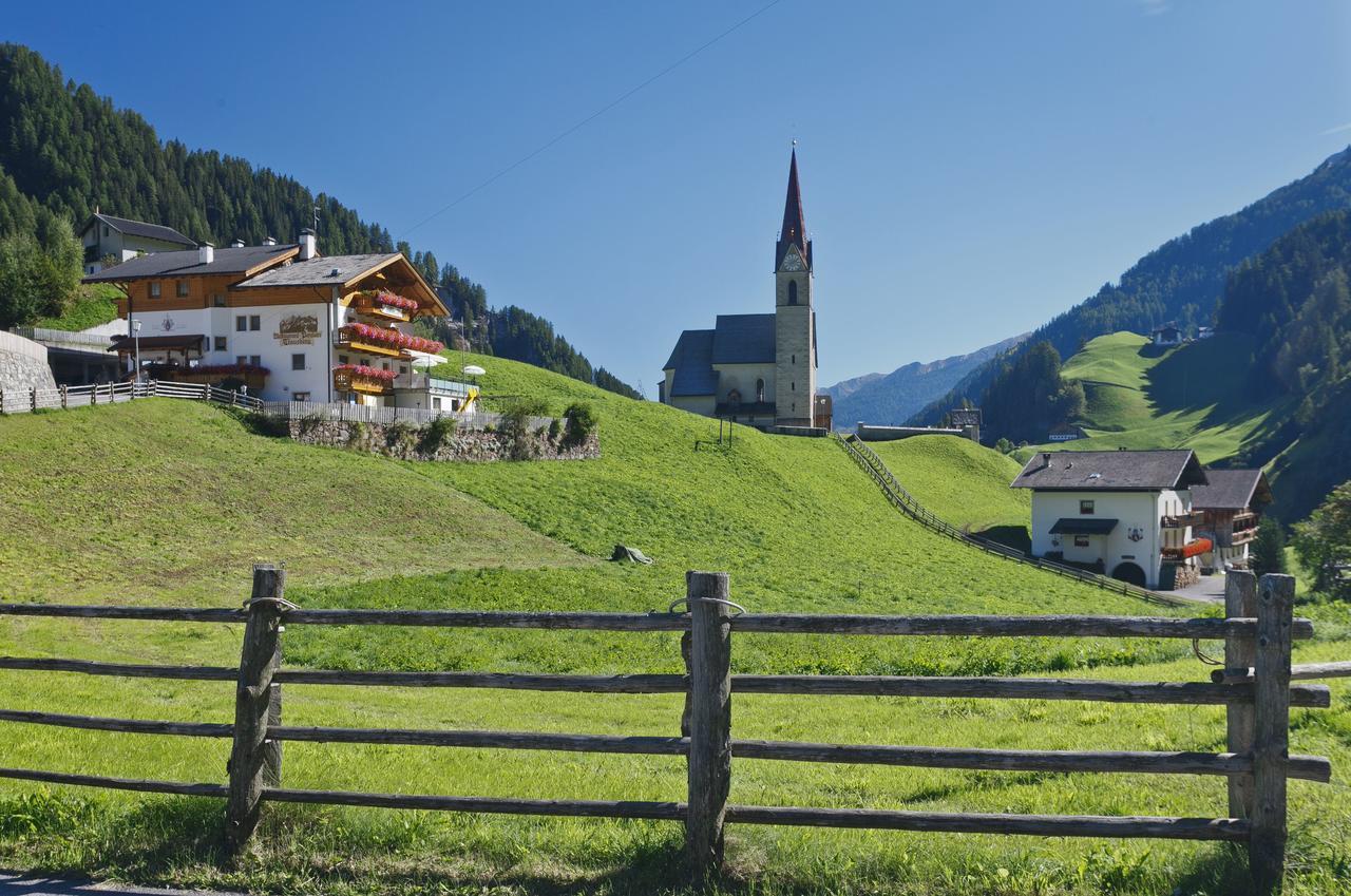 Gasthof Trausberg Corvara in Passiria Exterior foto